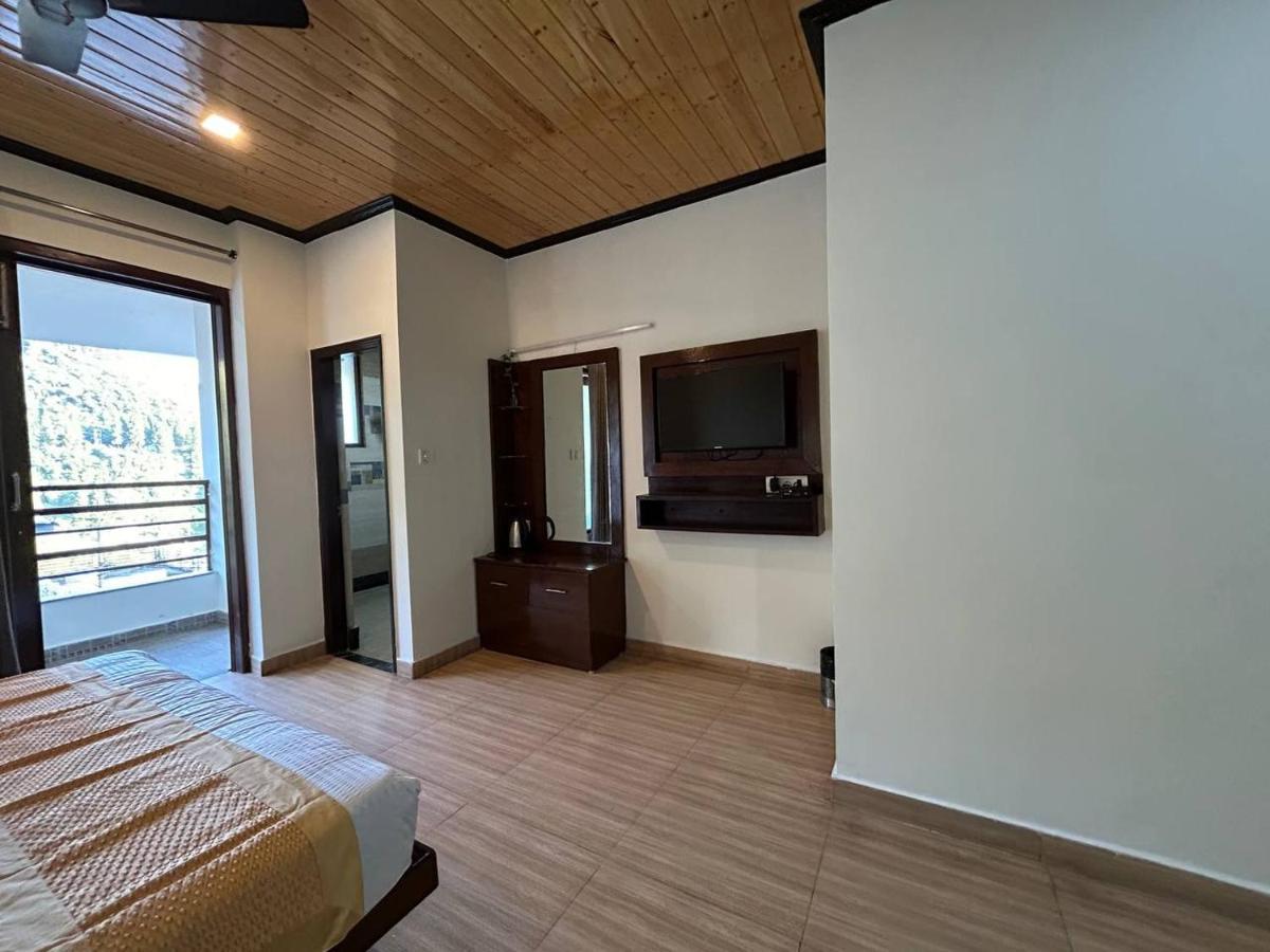 Hotel 7 Heavens Mussoorie Dış mekan fotoğraf