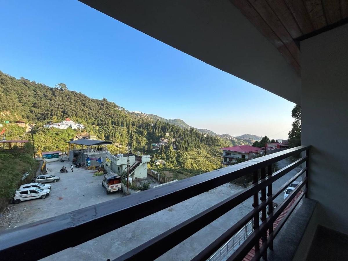 Hotel 7 Heavens Mussoorie Dış mekan fotoğraf